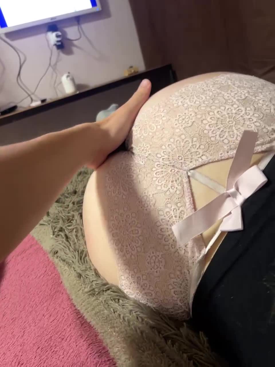 View or download file smokirous on 2024-10-23 from bongacams