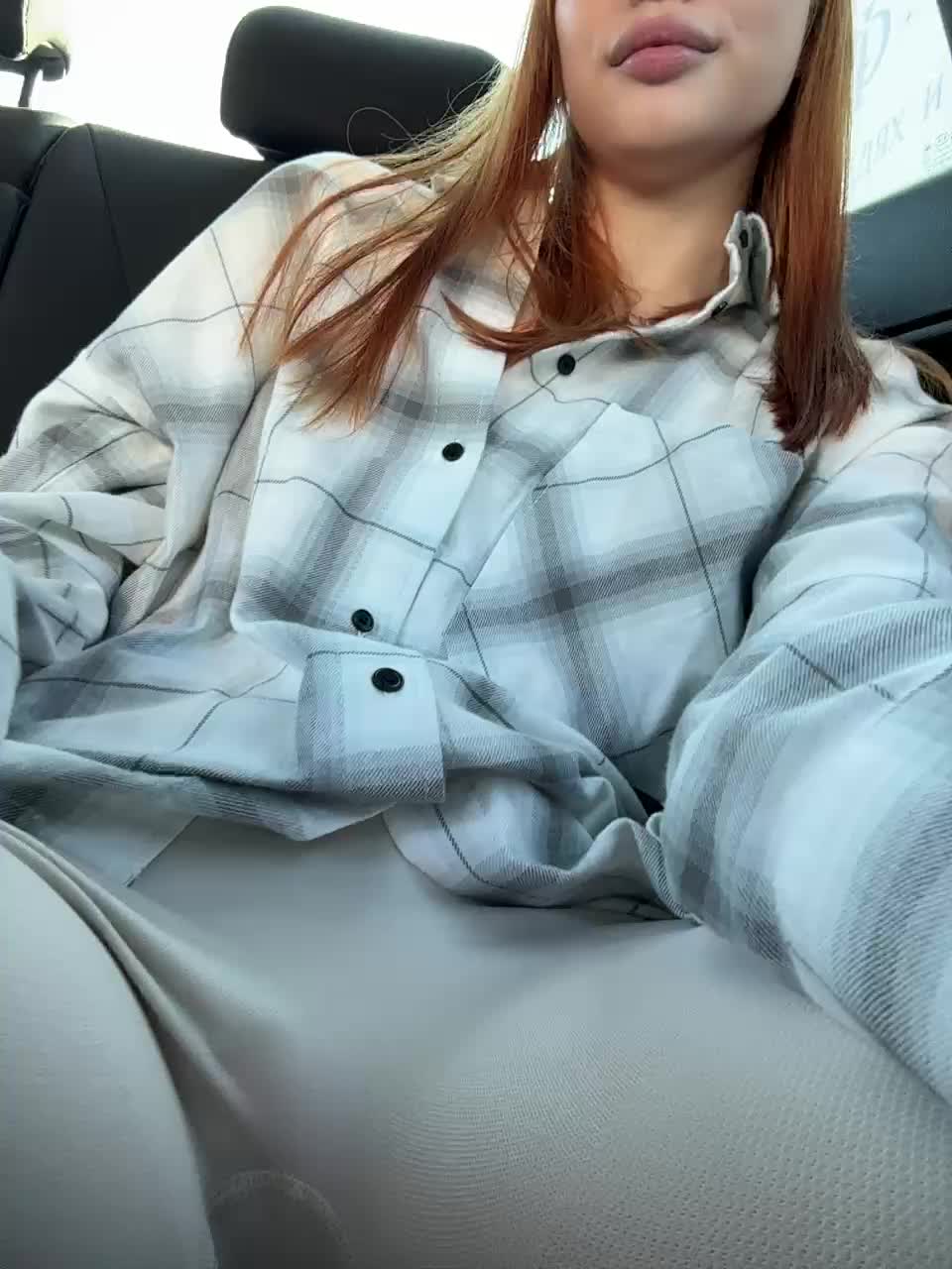 View or download file christi_candy on 2024-10-24 from bongacams