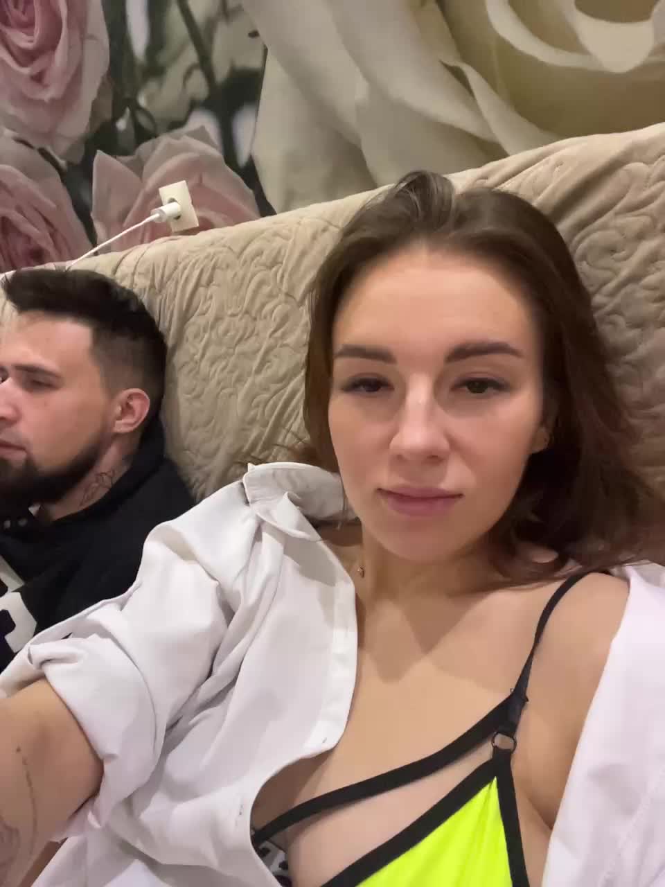 View or download file kaliss1599 on 2024-10-24 from bongacams