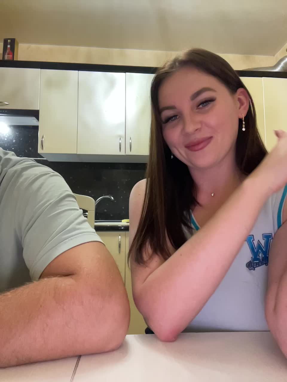 View or download file sladenkievmeste on 2024-10-24 from bongacams