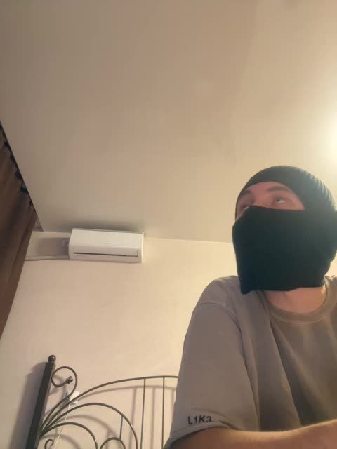 View or download file smokirous on 2024-10-24 from bongacams