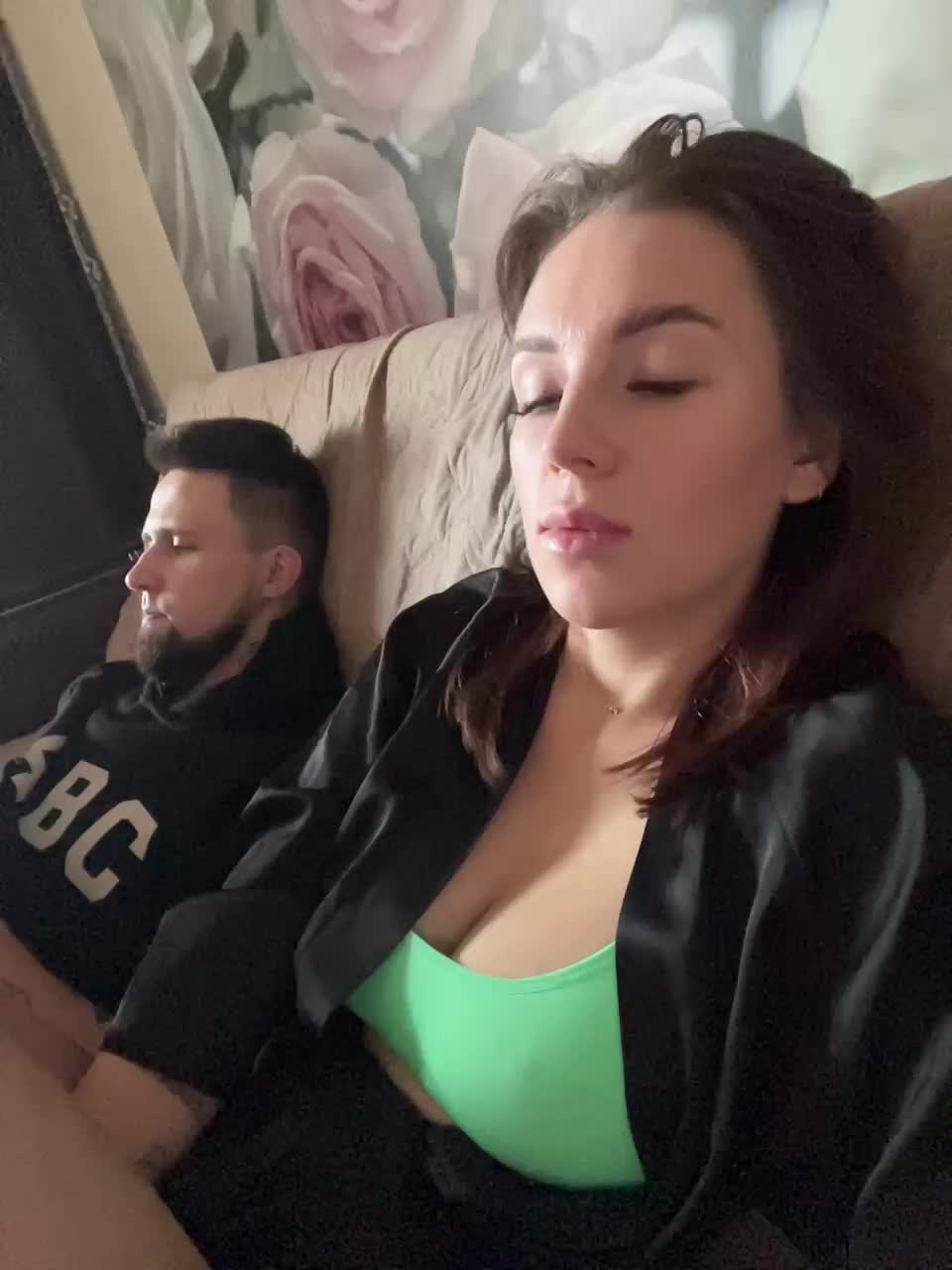 View or download file kaliss1599 on 2024-10-25 from bongacams