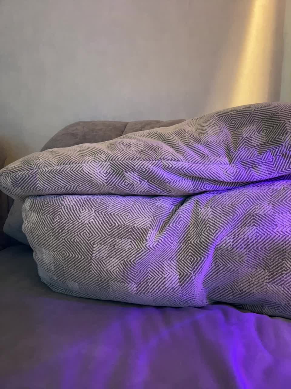 View or download file millymillya on 2024-10-25 from bongacams