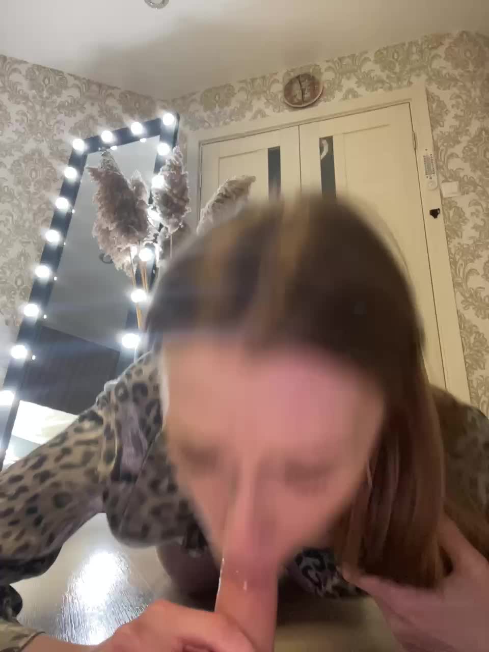 View or download file vikusik22a on 2024-10-25 from bongacams