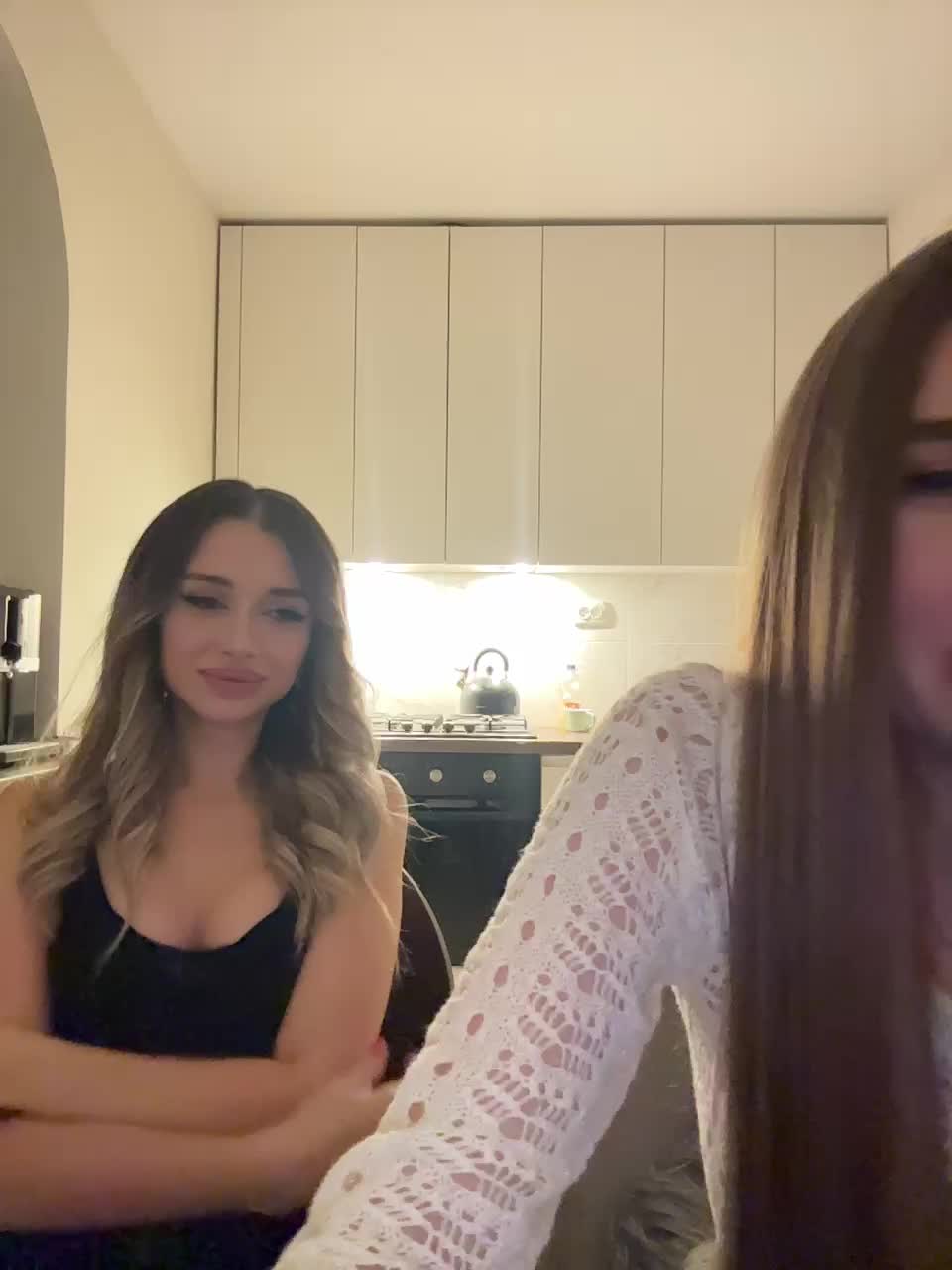 View or download file emilyandmira on 2024-10-26 from bongacams