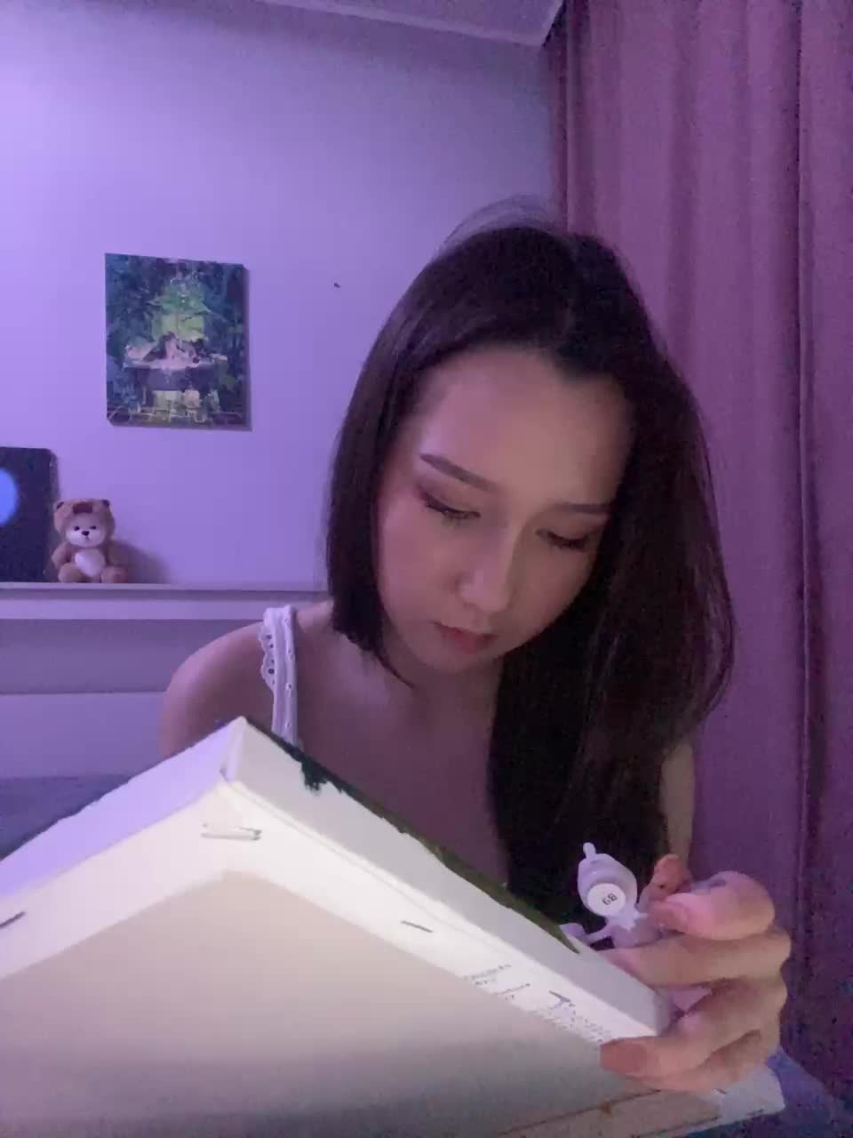 View or download file crazyaleona on 2024-10-27 from bongacams