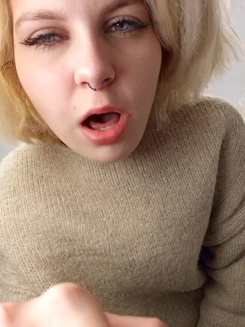 View or download file marie_outdoor on 2024-10-27 from bongacams