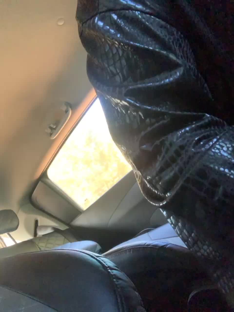 View or download file murkalux on 2024-10-27 from bongacams