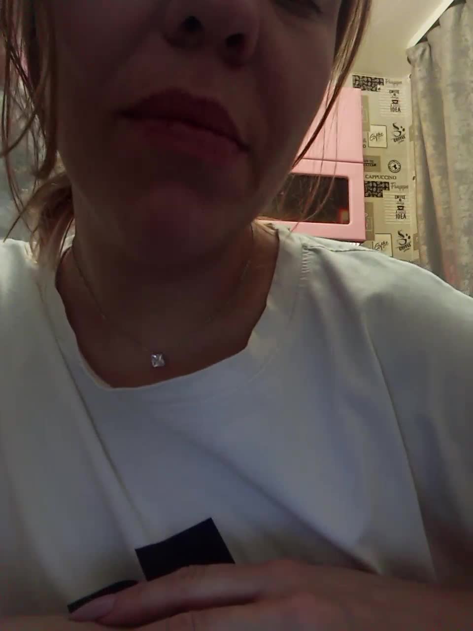 View or download file niki233221 on 2024-10-27 from bongacams