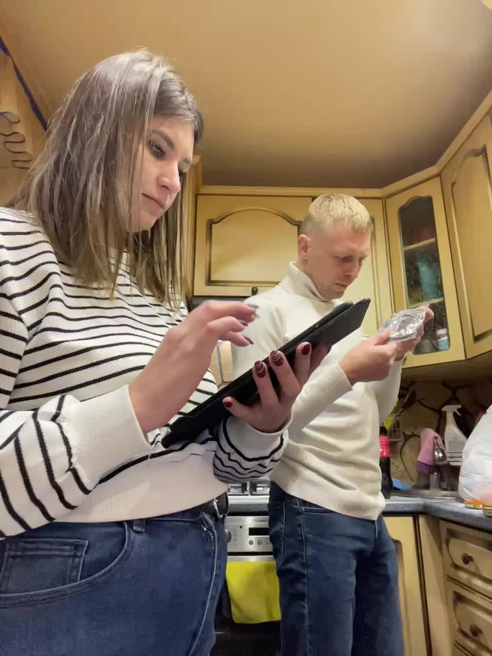 View or download file _breid_1 on 2024-10-28 from bongacams