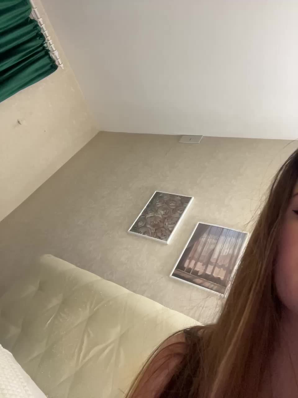 View or download file bloomjuliette on 2024-10-28 from bongacams