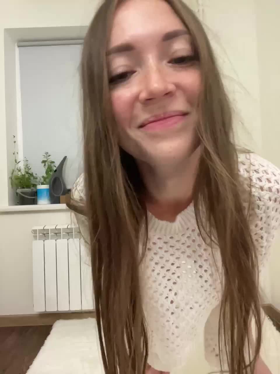 View or download file lollipop_o on 2024-10-28 from bongacams