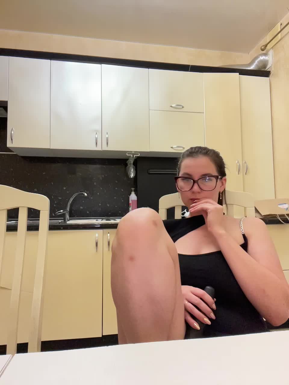 View or download file sladenkievmeste on 2024-10-29 from bongacams