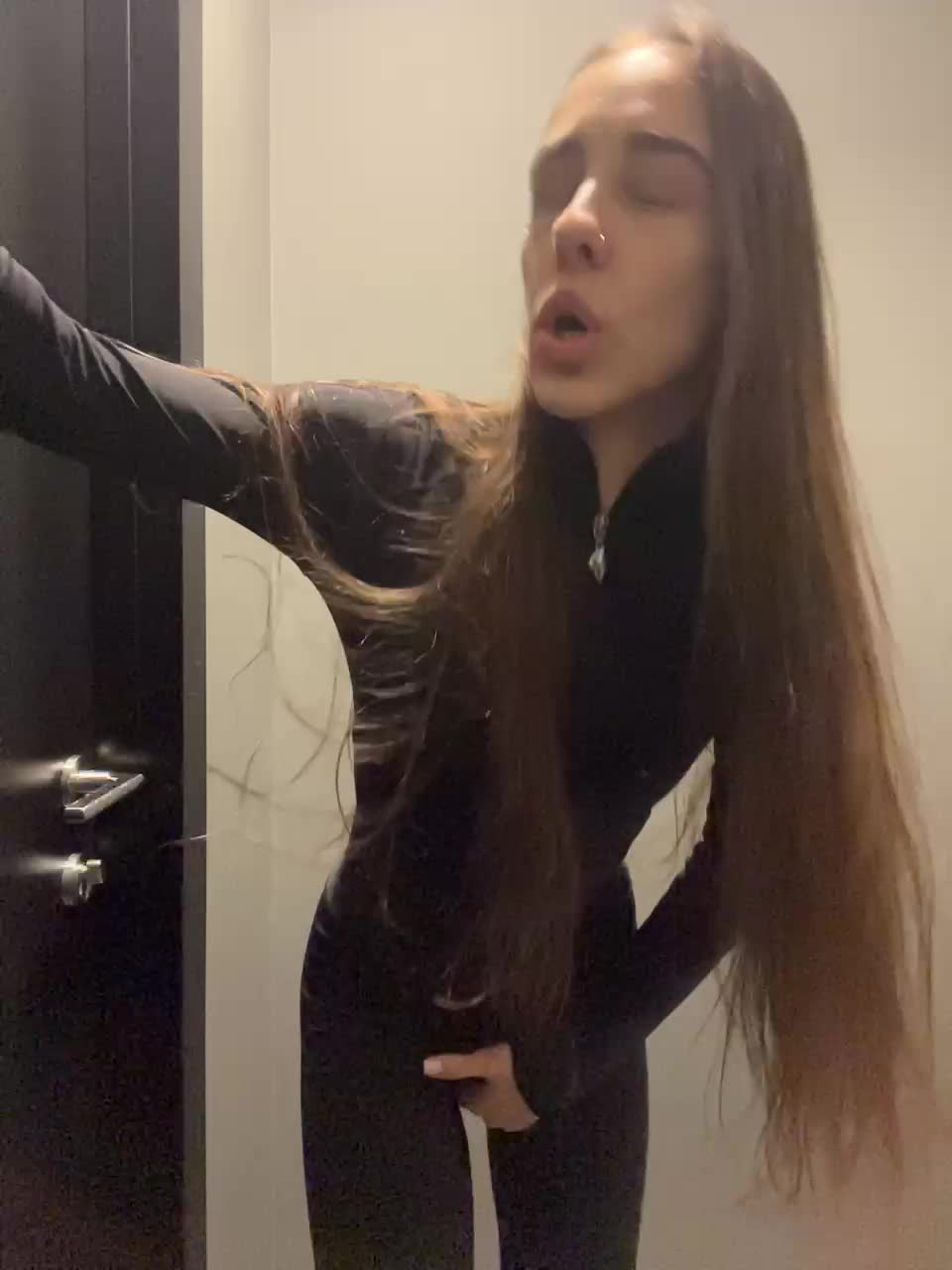 View or download file well_try on 2024-10-29 from bongacams