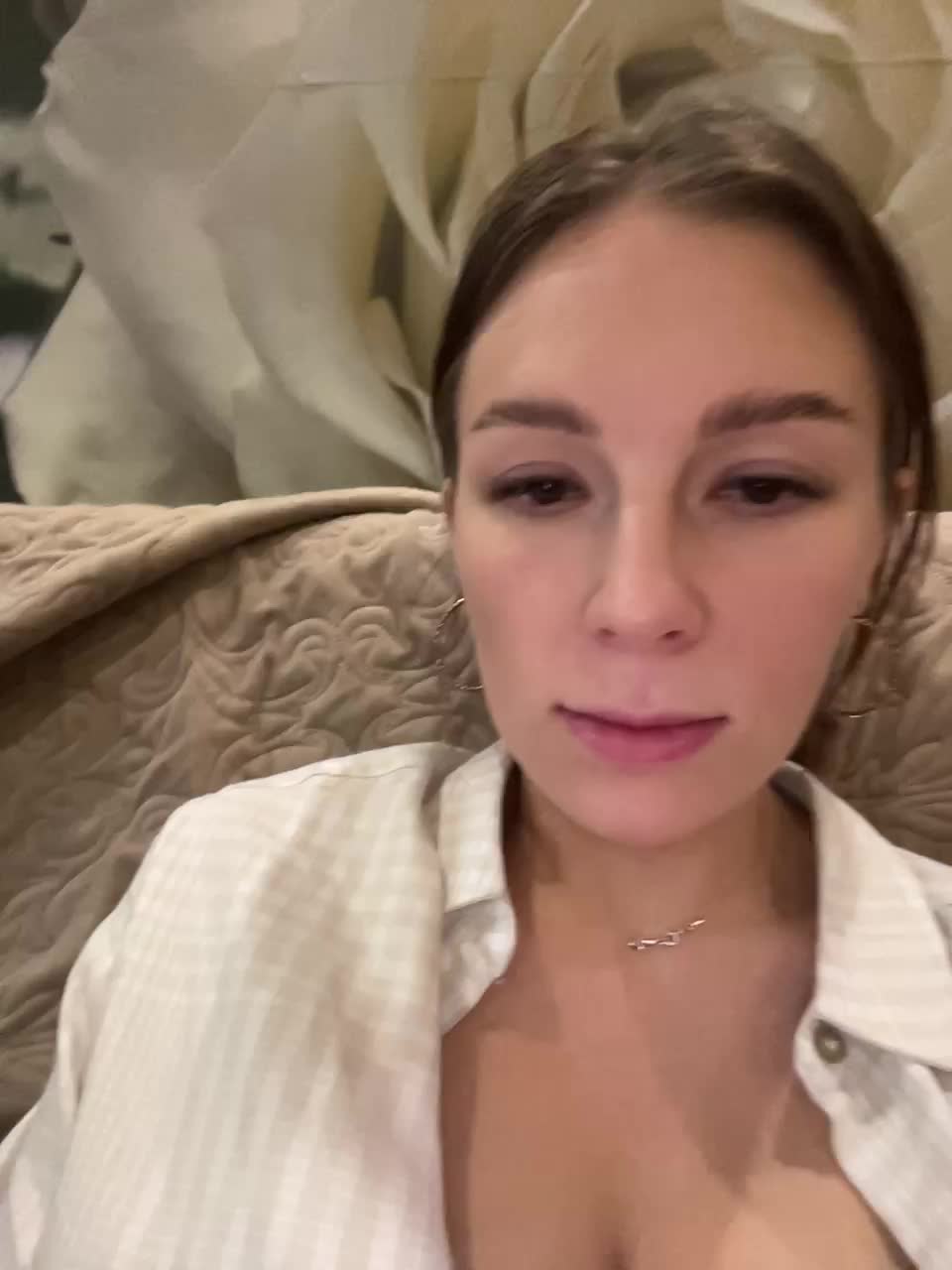 View or download file kaliss1599 on 2024-10-30 from bongacams