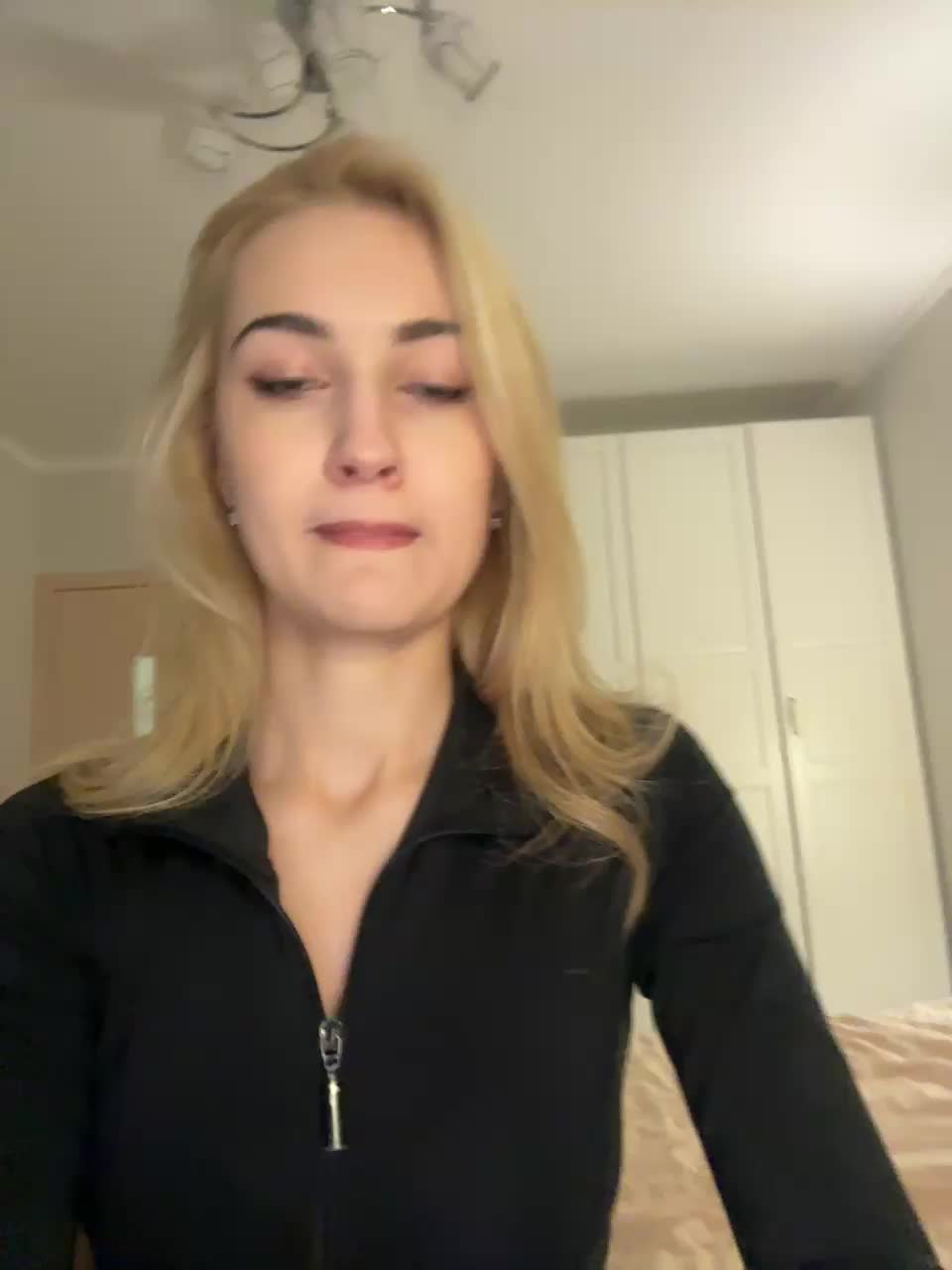 View or download file _lana_chester_ on 2024-10-31 from bongacams