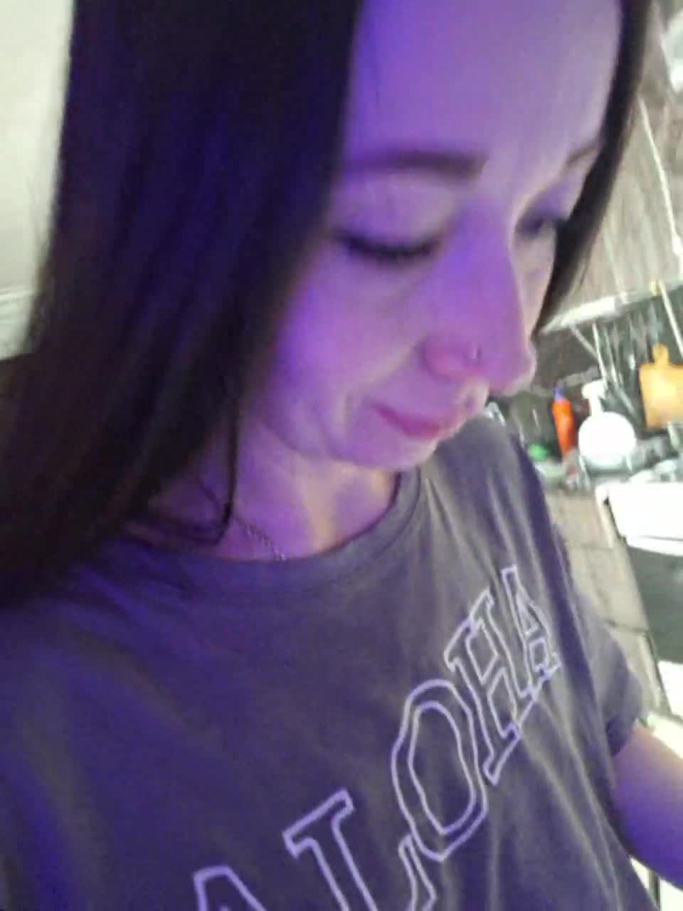 View or download file aureliyxxx on 2024-10-31 from bongacams