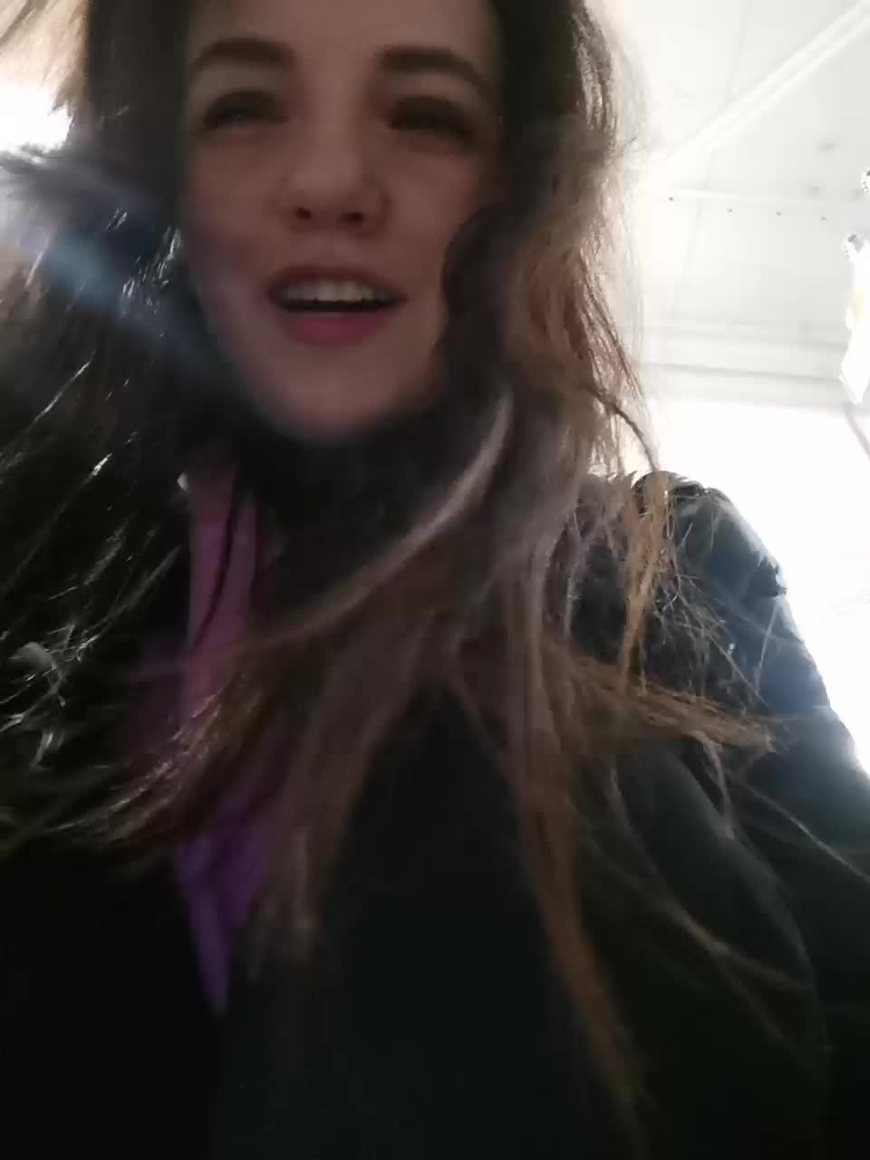 View or download file marykiskis on 2024-10-31 from bongacams