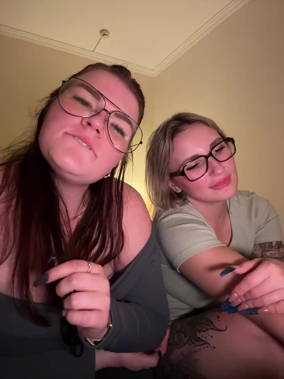 View or download file miss_fetish on 2024-10-31 from bongacams