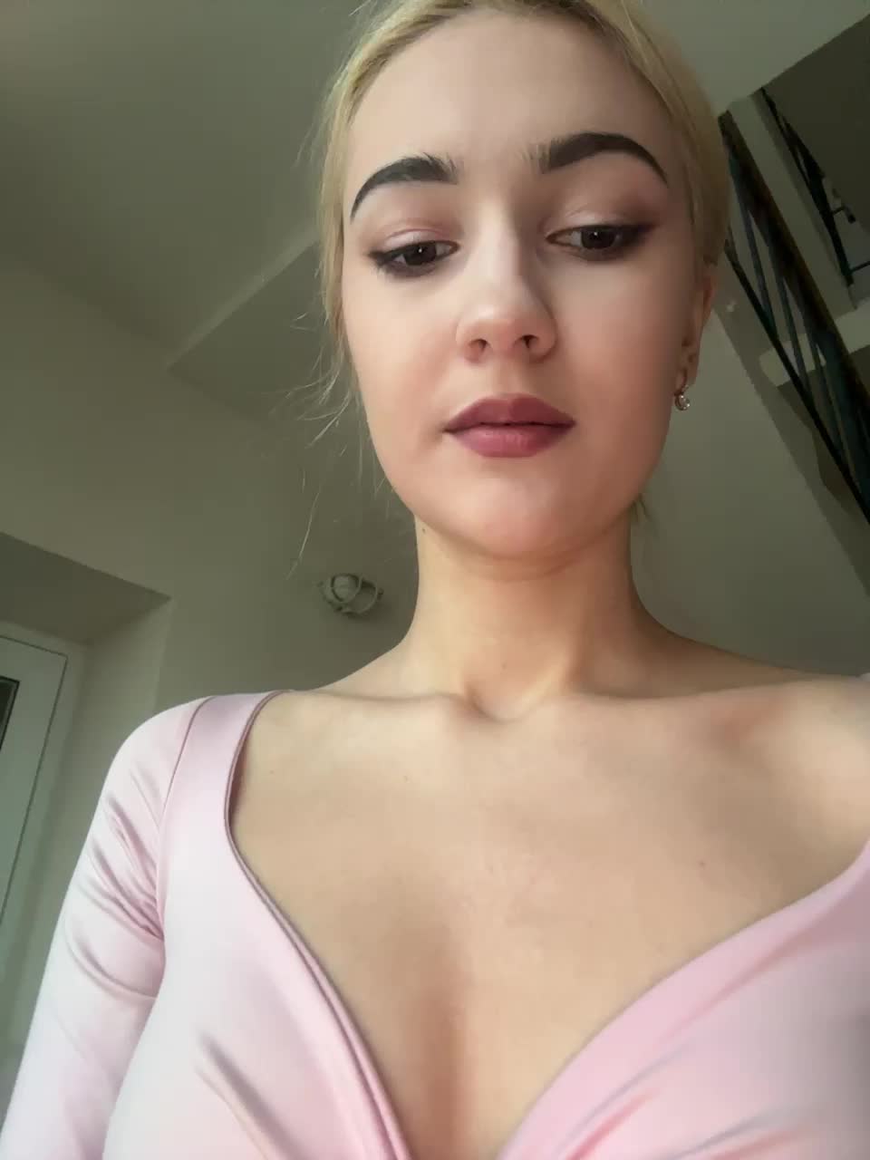 View or download file _lana_chester_ on 2024-11-01 from bongacams