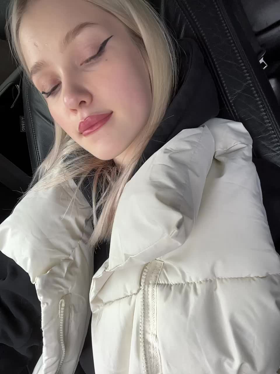 View or download file _the_sweet_couple_ on 2024-11-01 from bongacams