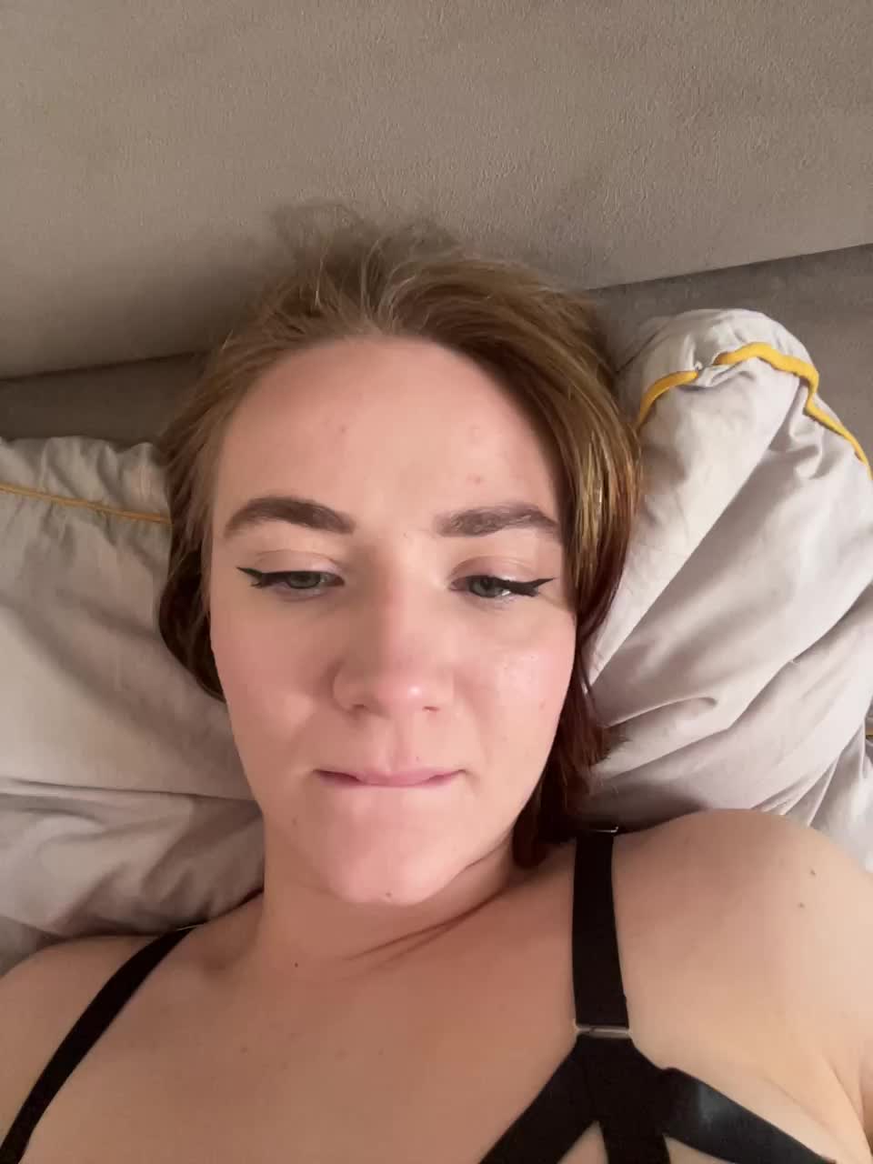 View or download file purple_akella on 2024-11-01 from bongacams