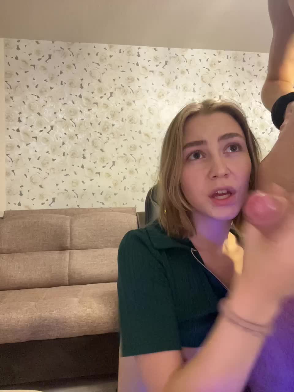 View or download file shrimprolls on 2024-11-01 from bongacams