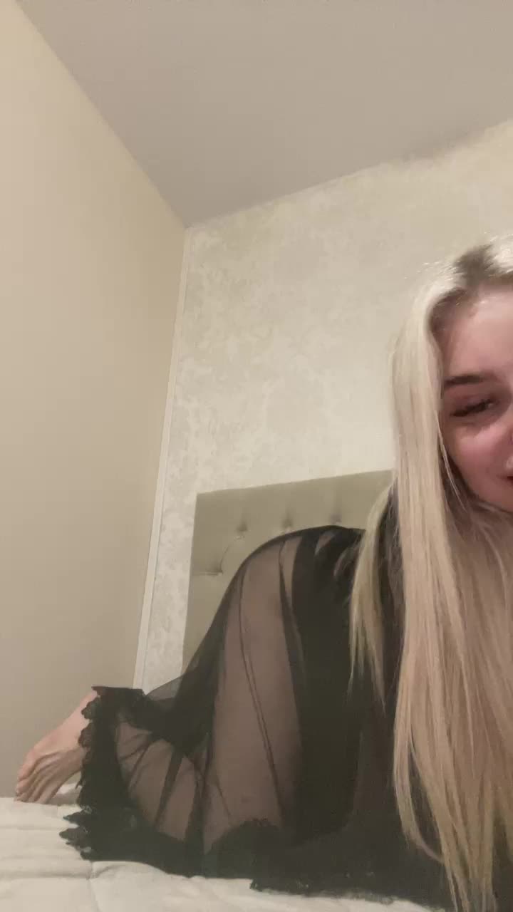 View or download file aresandafina on 2024-11-02 from bongacams