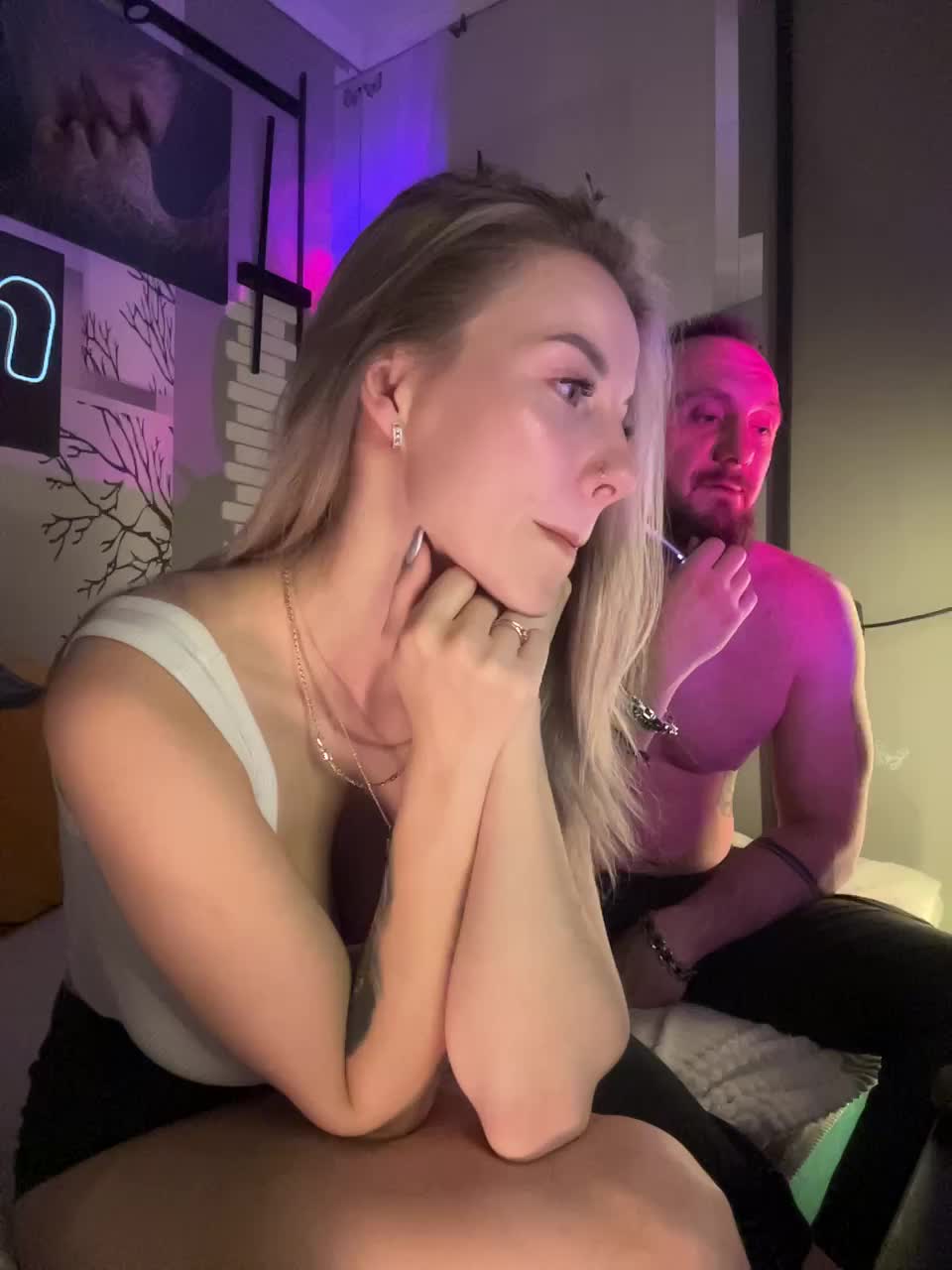 View or download file vik1one1 on 2024-11-02 from bongacams