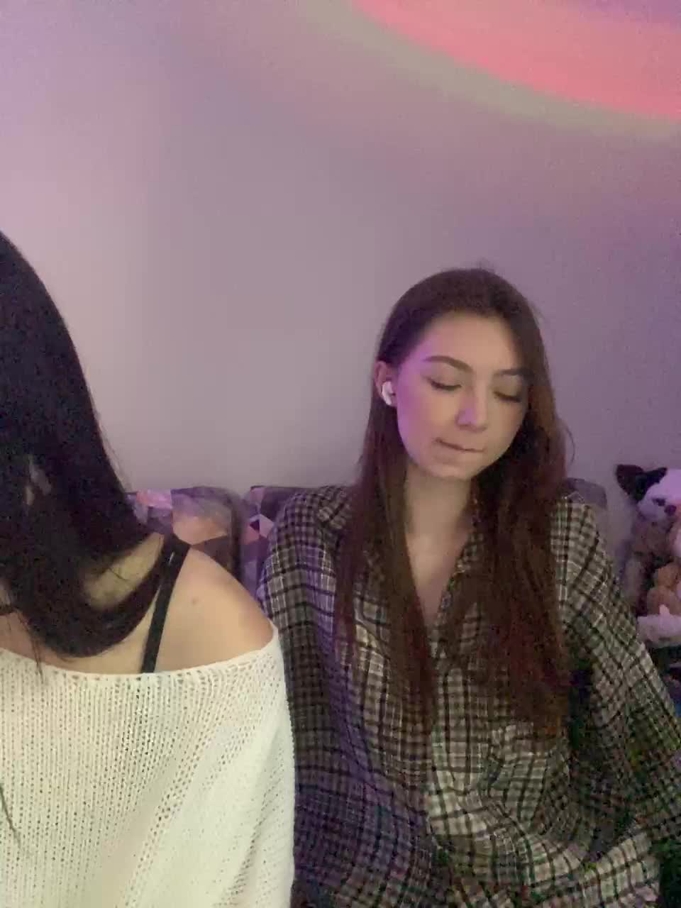 View or download file crazyaleona on 2024-11-03 from bongacams