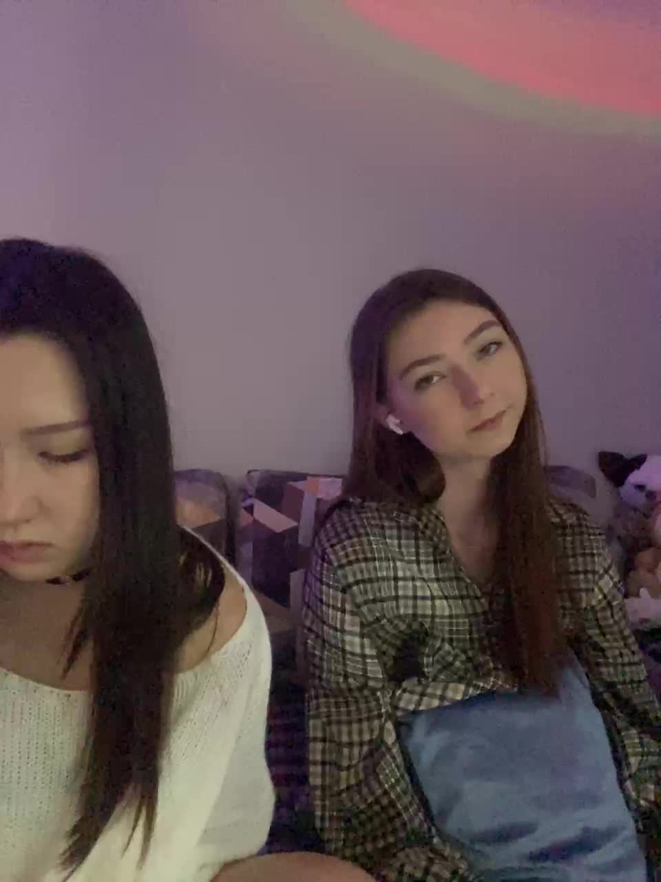 View or download file crazyaleona on 2024-11-03 from bongacams