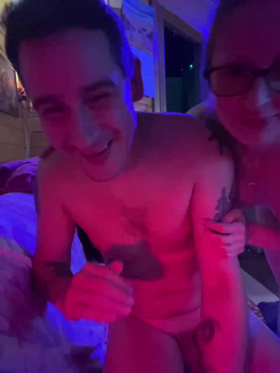 View or download file funkymonkeys on 2024-11-03 from bongacams