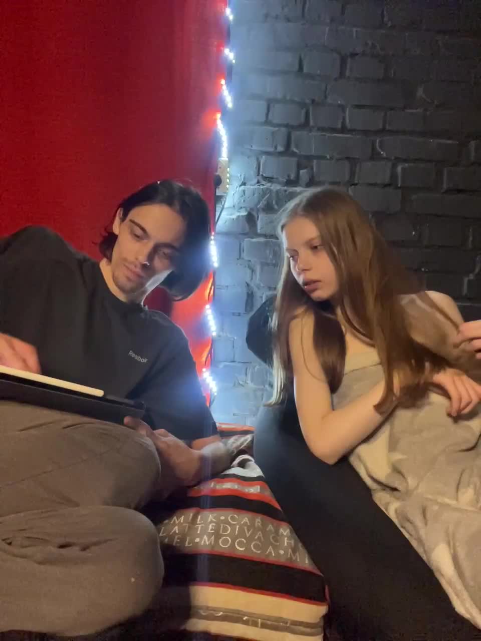 View or download file orneliyy on 2024-11-03 from bongacams