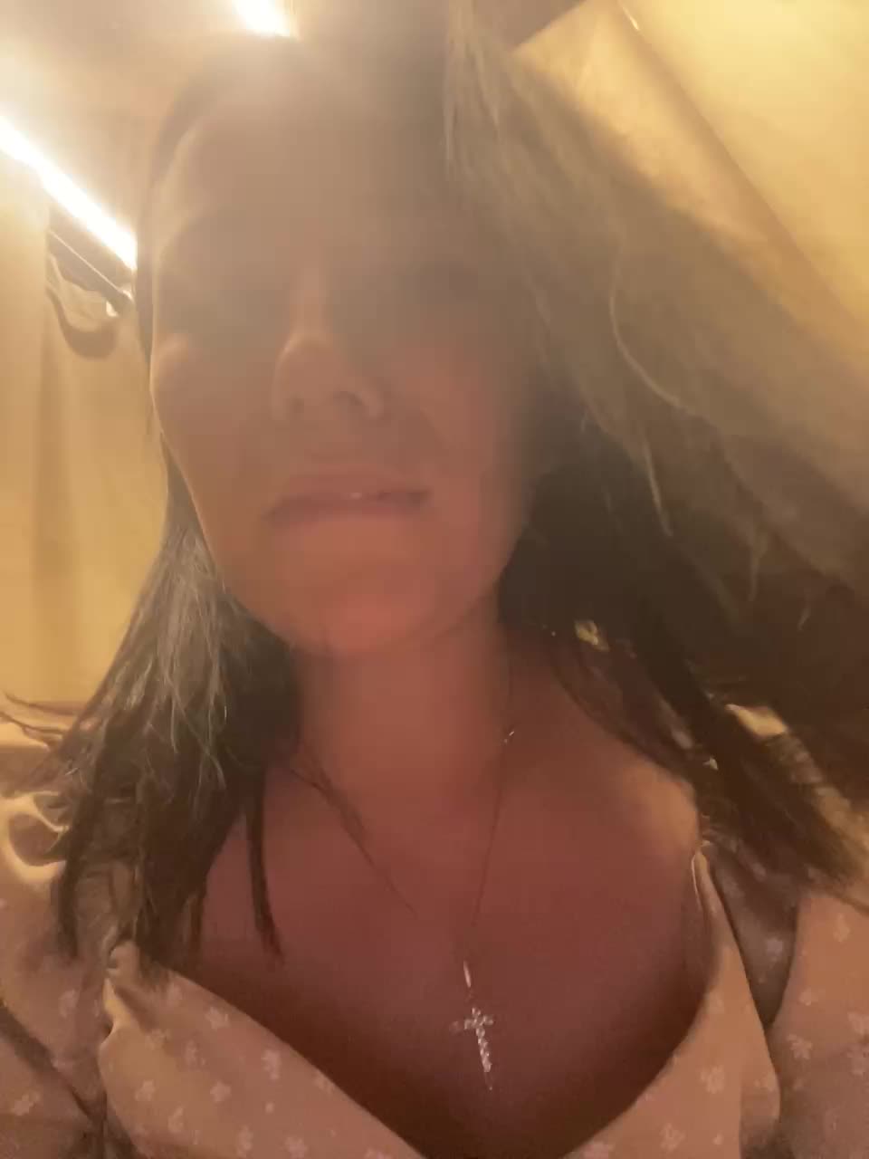 View or download file katpirs on 2024-11-04 from bongacams