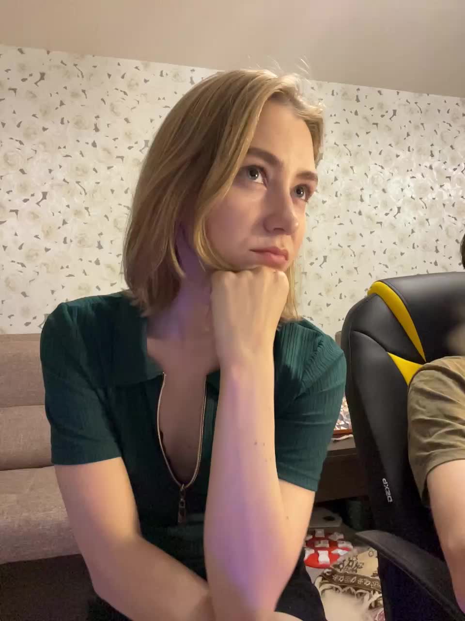 View or download file shrimprolls on 2024-11-04 from bongacams