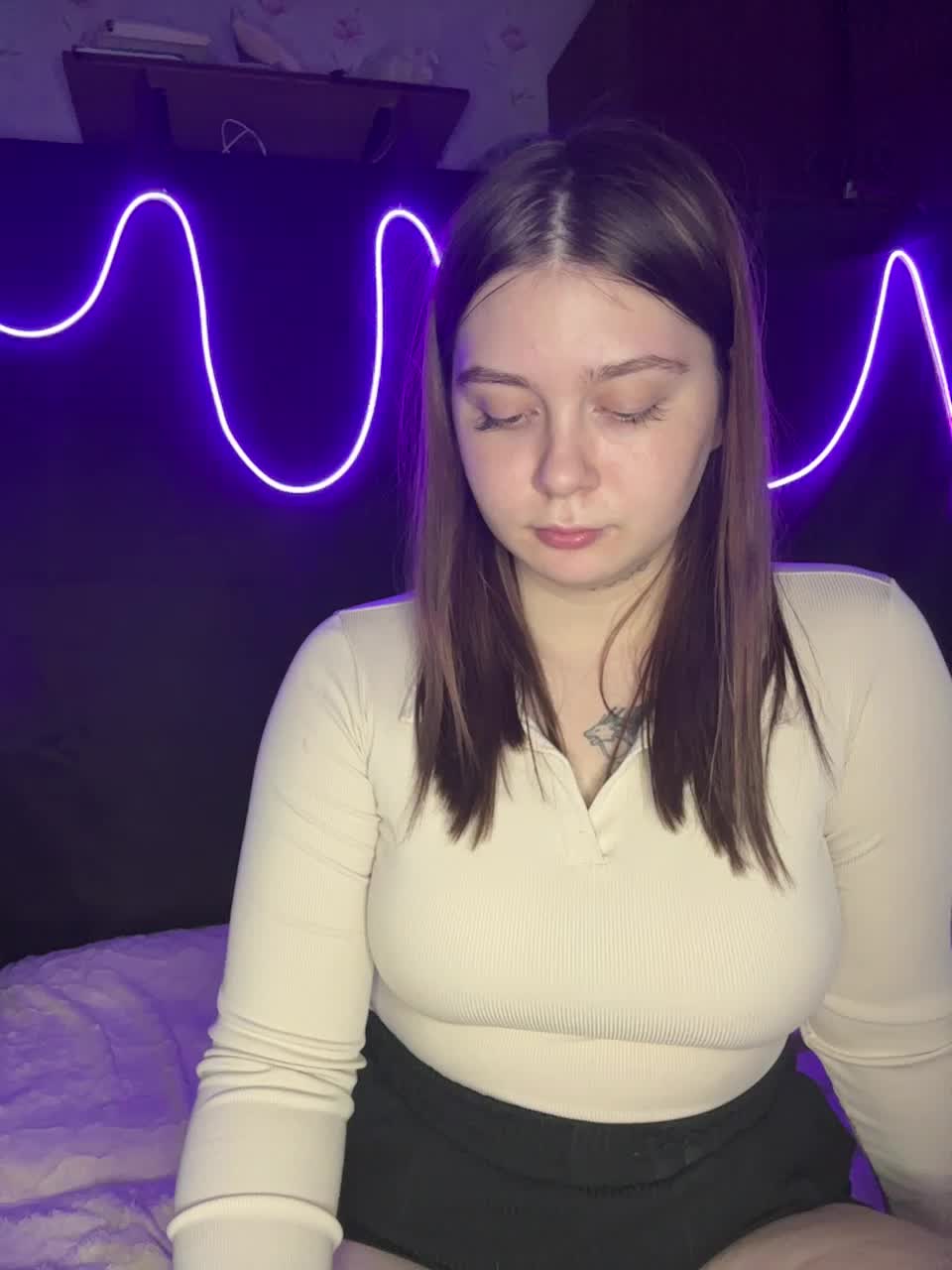 View or download file alyavass1 on 2024-11-05 from bongacams