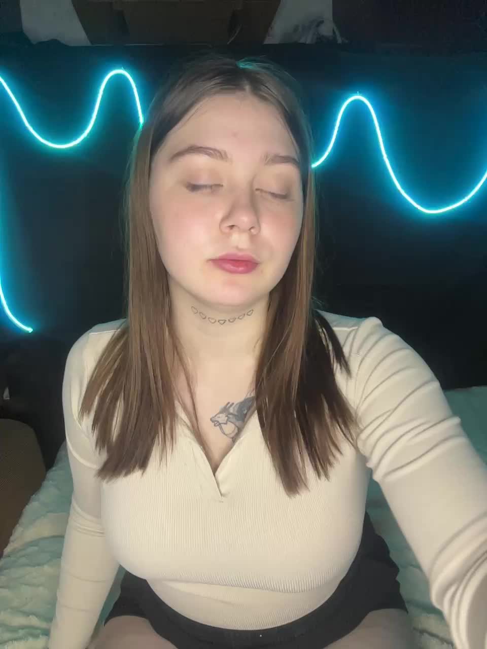 View or download file alyavass1 on 2024-11-05 from bongacams