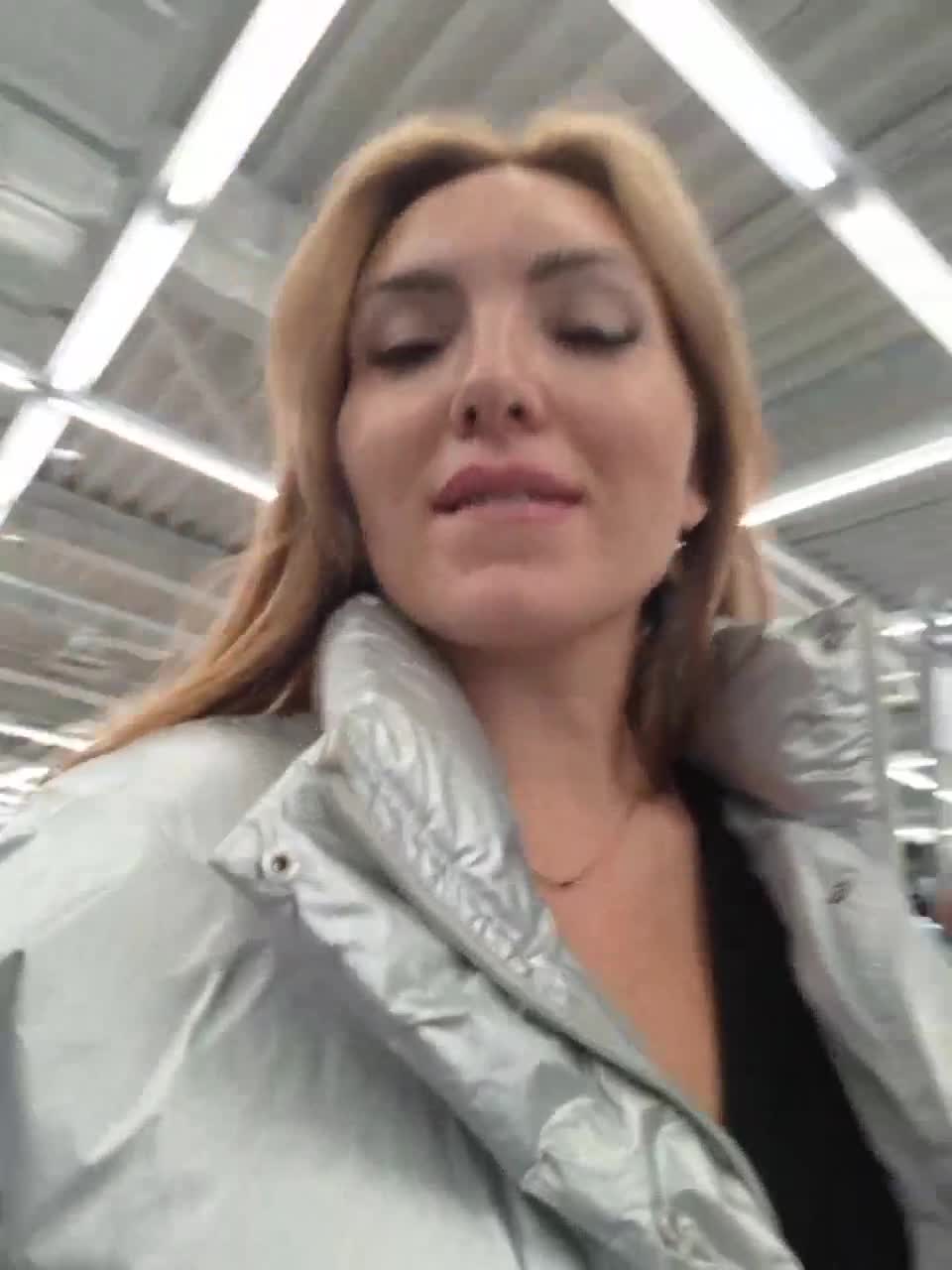 View or download file divora on 2024-11-05 from bongacams