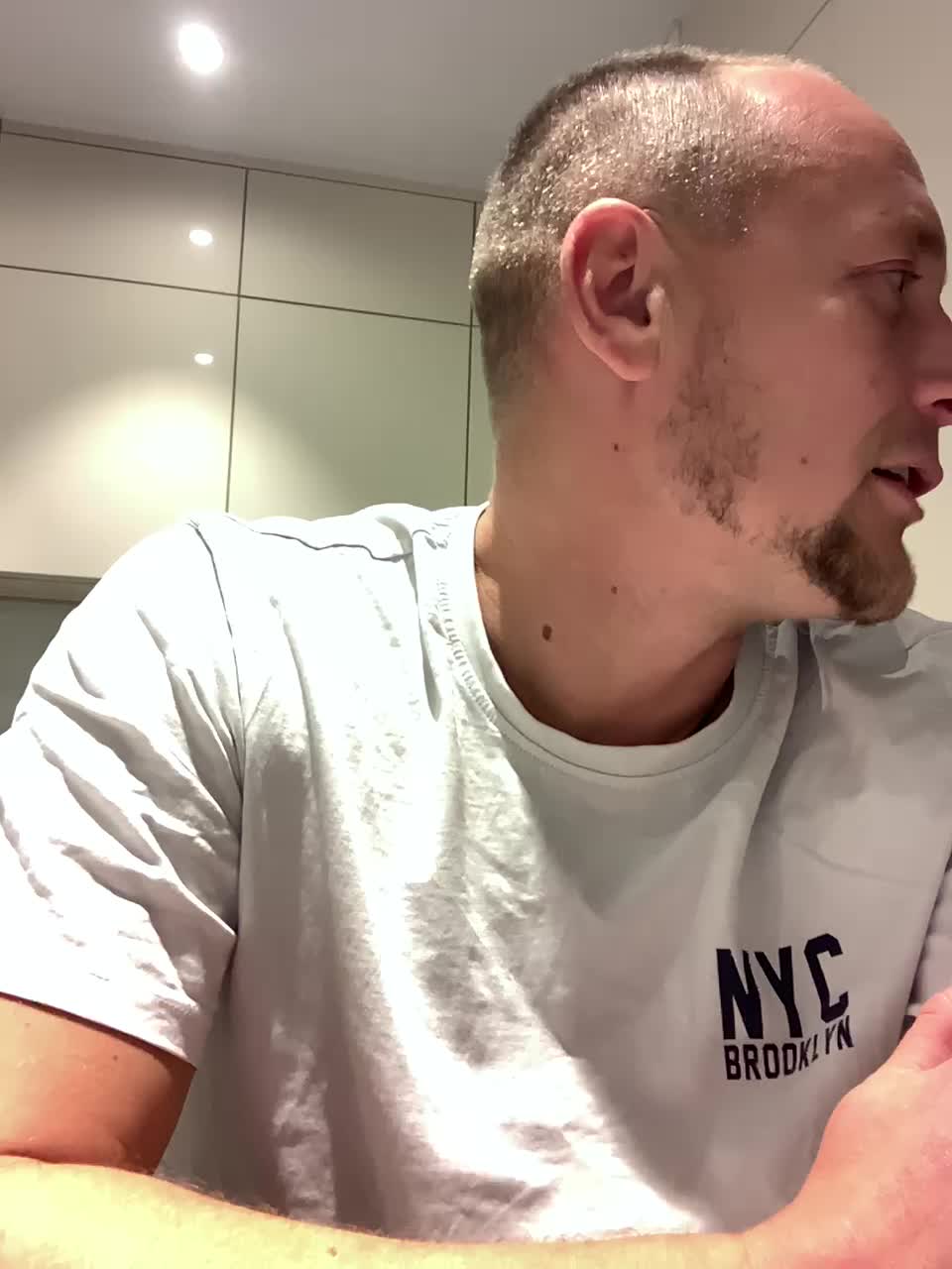 View or download file donordi on 2024-11-05 from bongacams