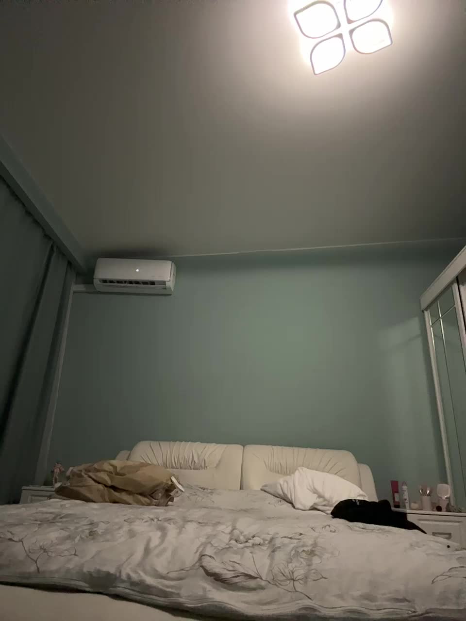 View or download file julia_wiki on 2024-11-05 from bongacams