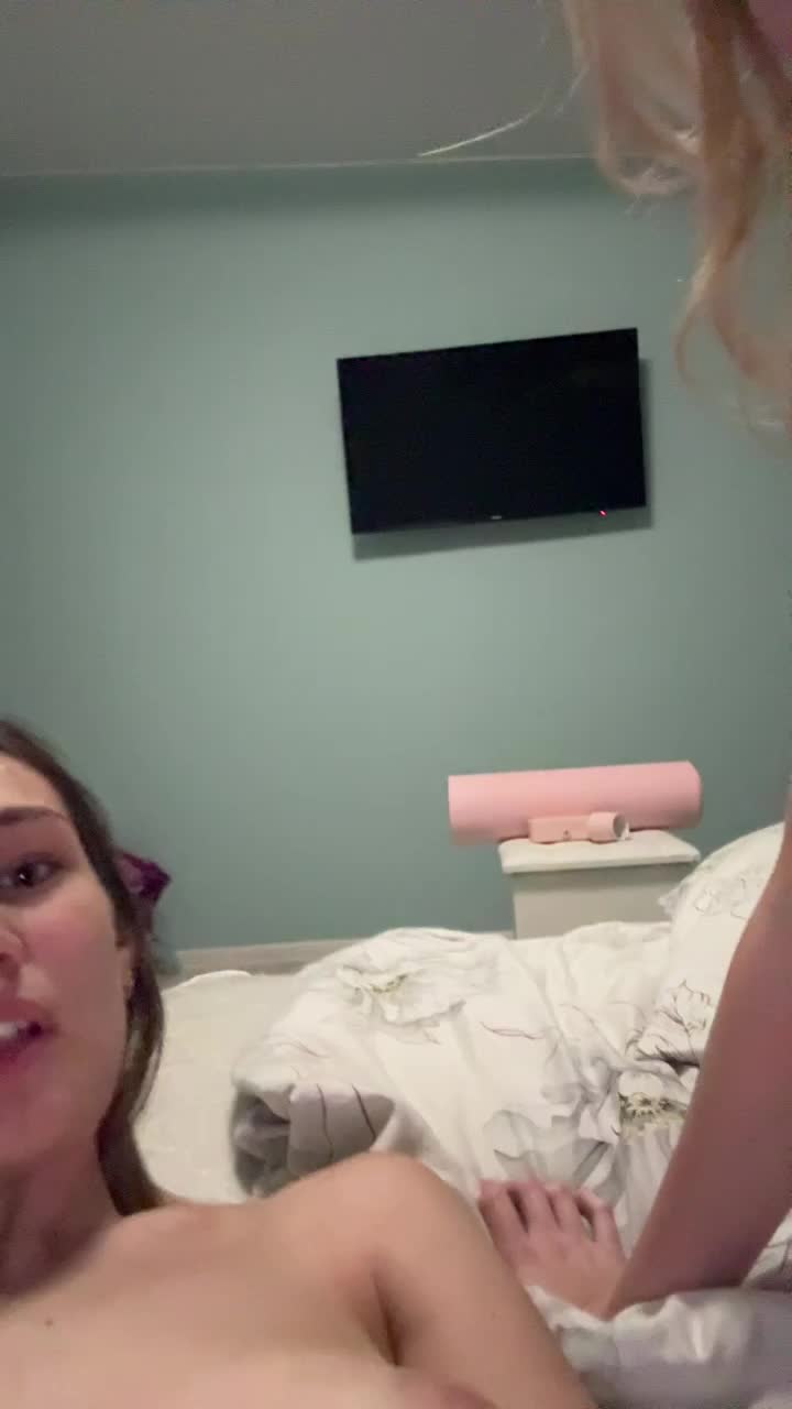 View or download file julia_wiki on 2024-11-05 from bongacams