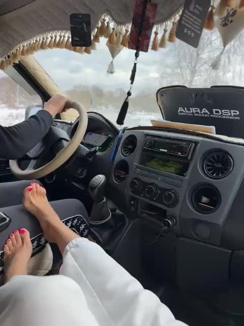 View or download file katerin_a on 2024-11-05 from bongacams