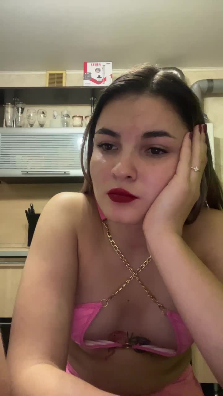 View or download file luckyguyhawk01 on 2024-11-05 from bongacams