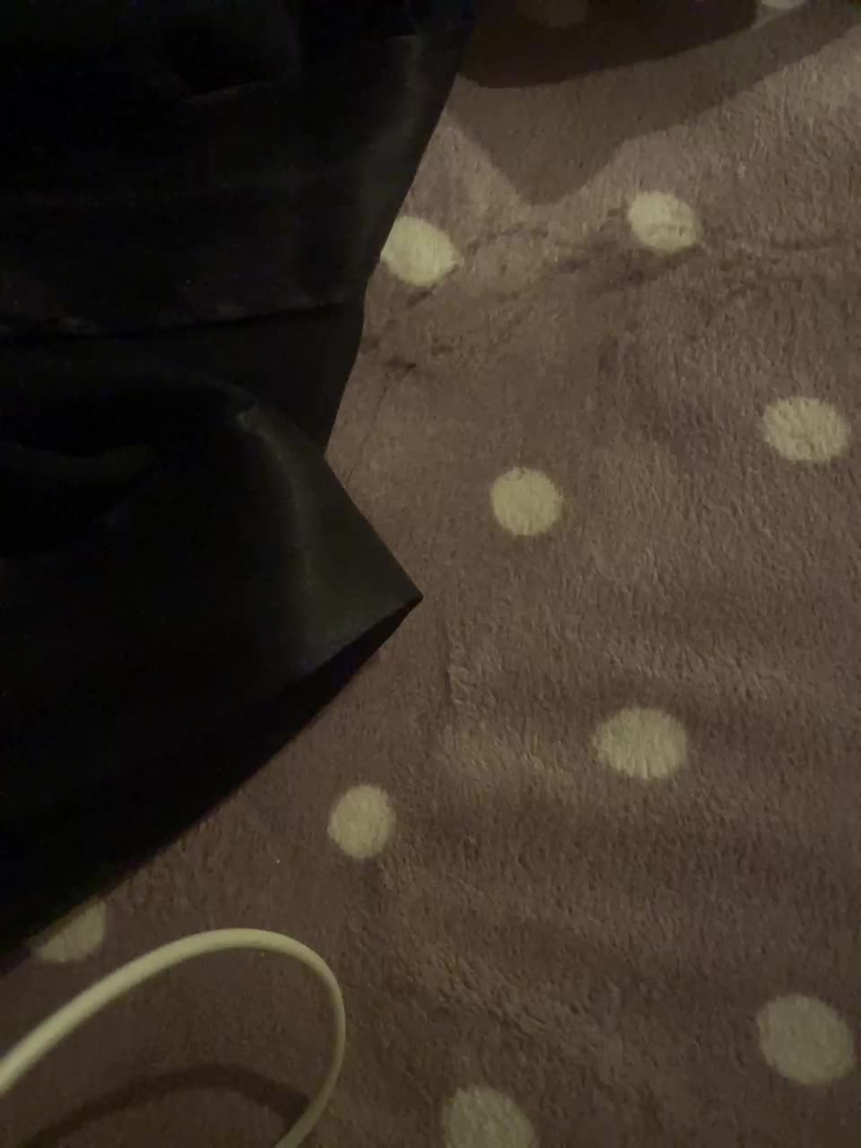 View or download file ernieflossy on 2024-11-06 from bongacams