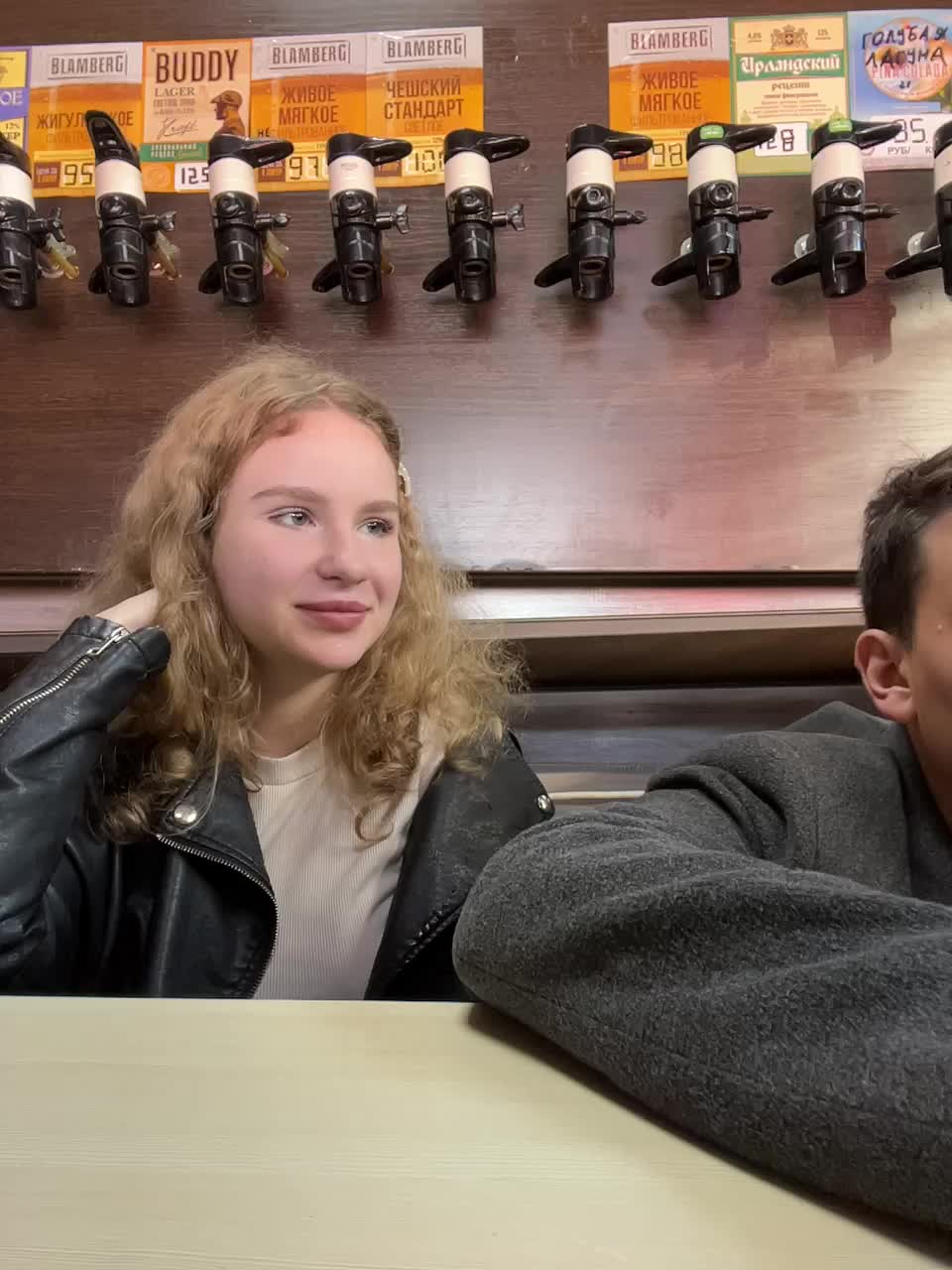 View or download file viktoriaastr on 2024-11-06 from bongacams