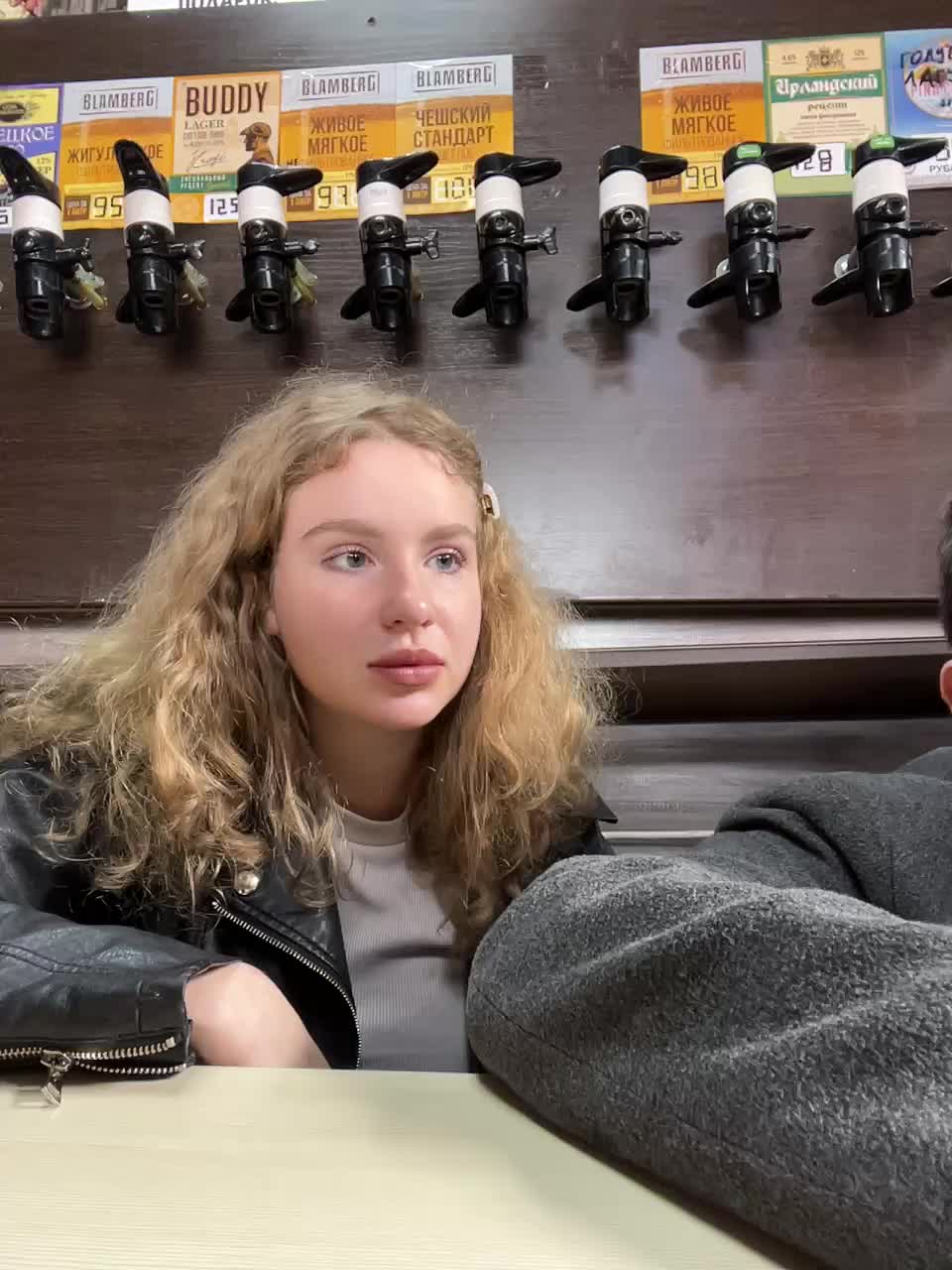 View or download file viktoriaastr on 2024-11-06 from bongacams