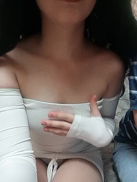 View or download file yourtender777 on 2024-11-06 from bongacams