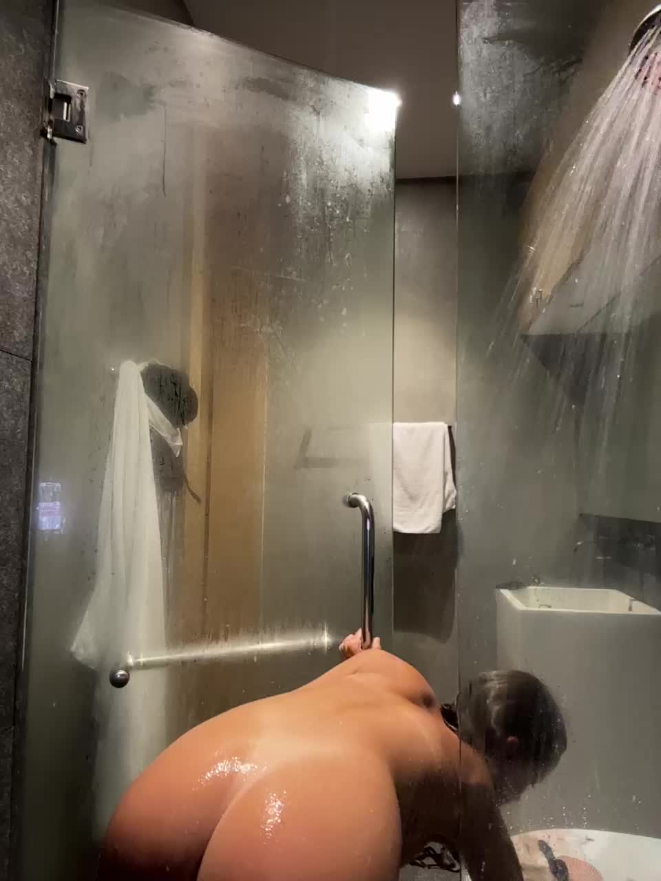 View or download file _alessandra on 2024-11-07 from bongacams