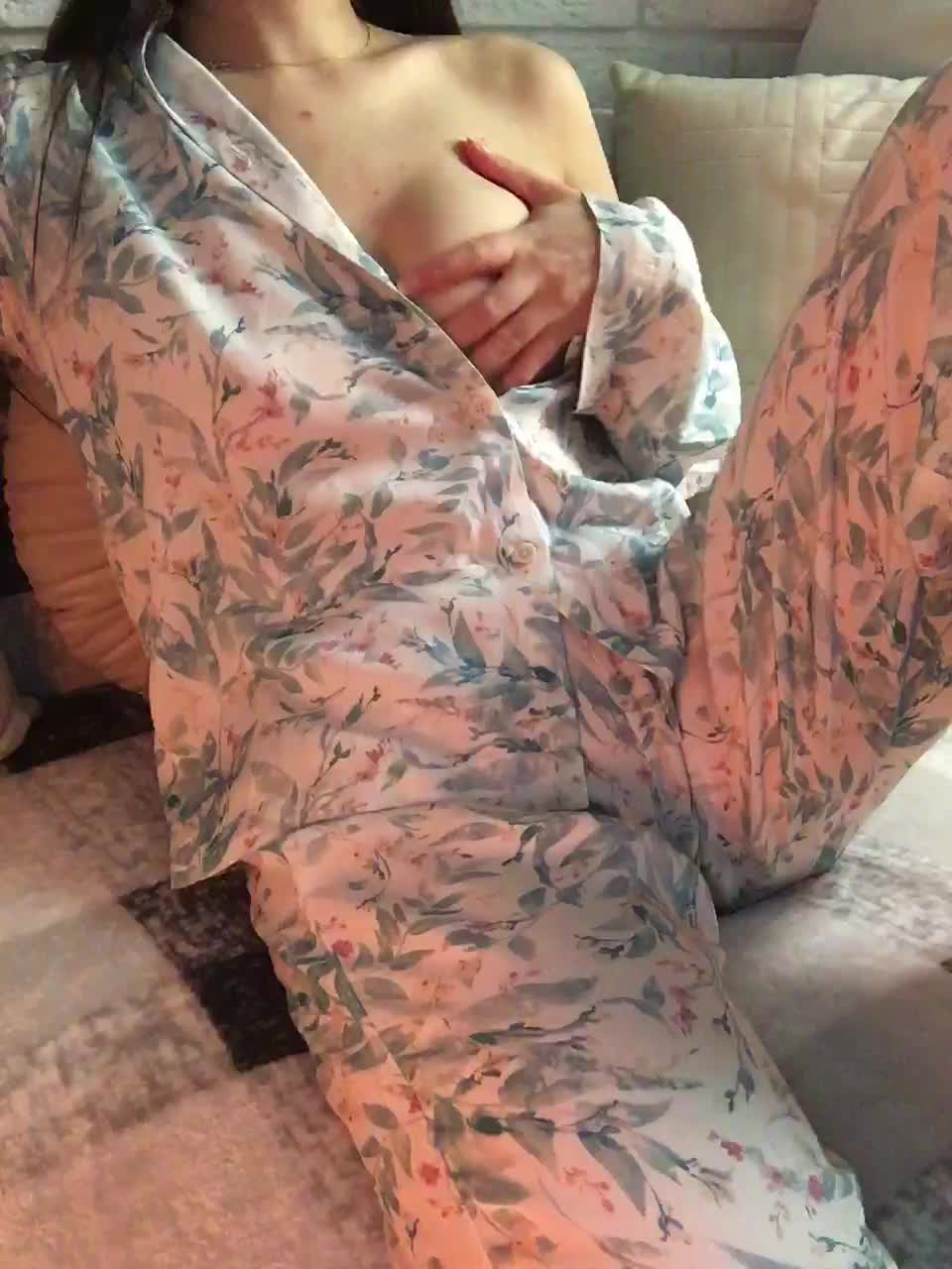 View or download file kt98 on 2024-11-07 from bongacams