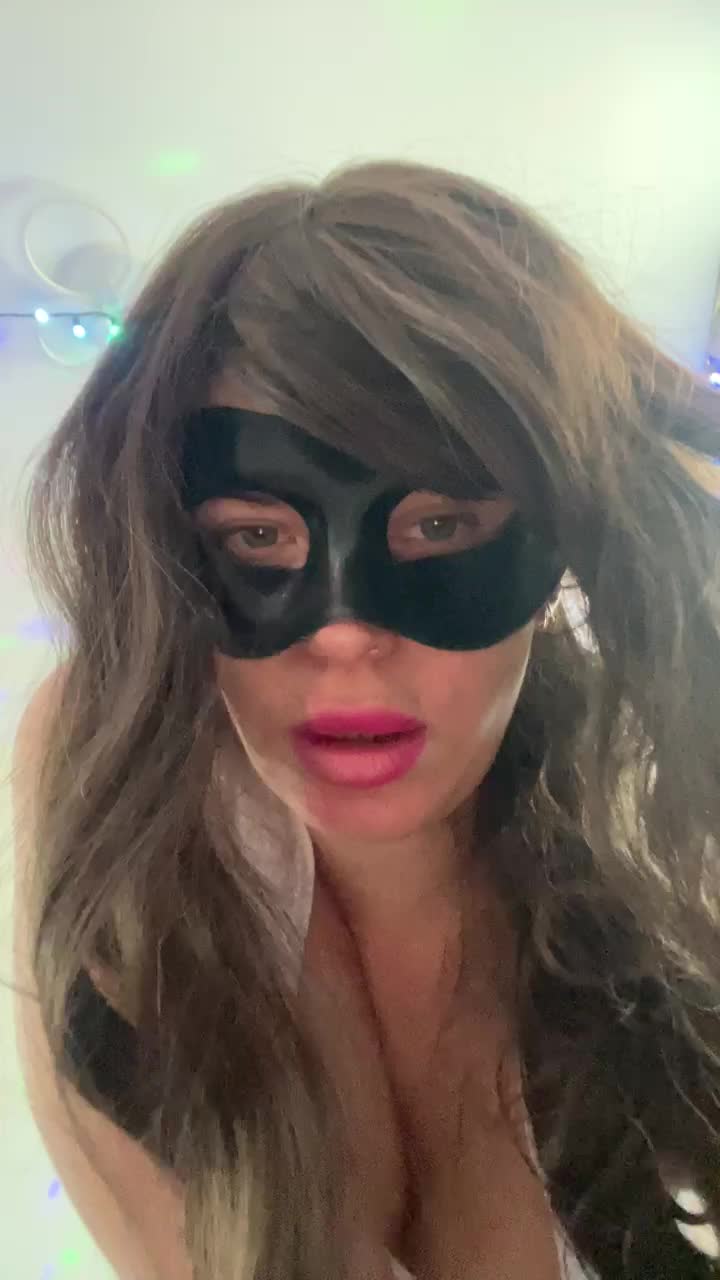 View or download file oyster_lemon on 2024-11-07 from bongacams